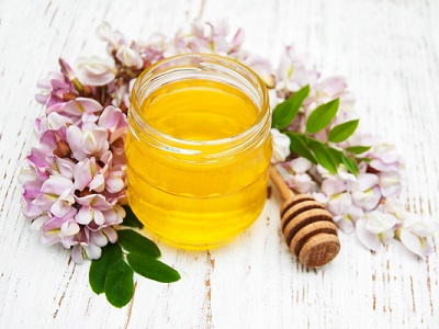 洋槐蜂蜜的功效与作用 洋槐蜂蜜的好处有哪些