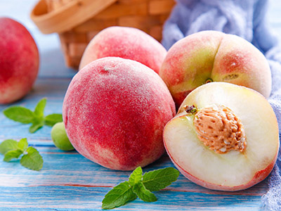 吃桃子对身体有什么好处 桃子的功效与作用